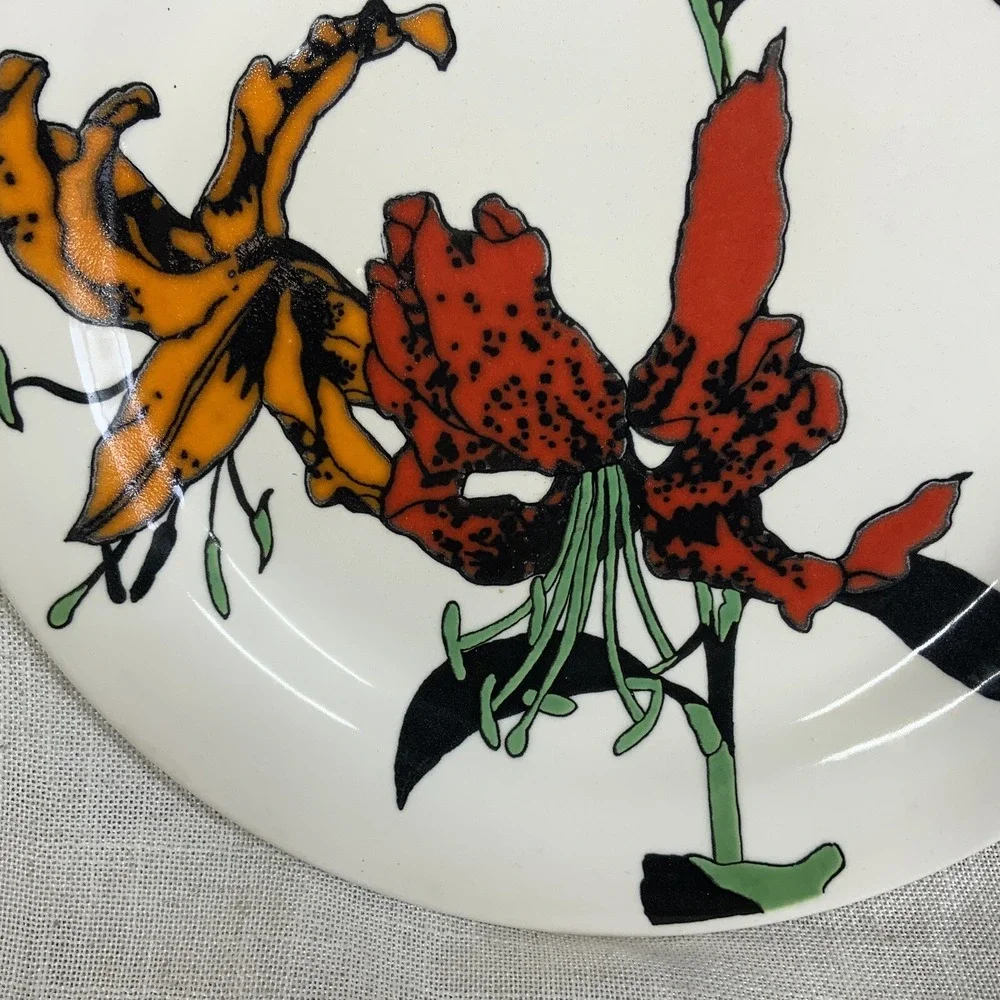 Pair Mikasa‎ Uptrend Tiger Lilies 10 3/4